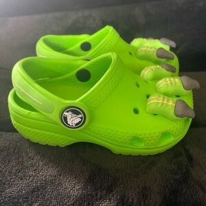 Crocs green Dinosaur crocs toddler 6